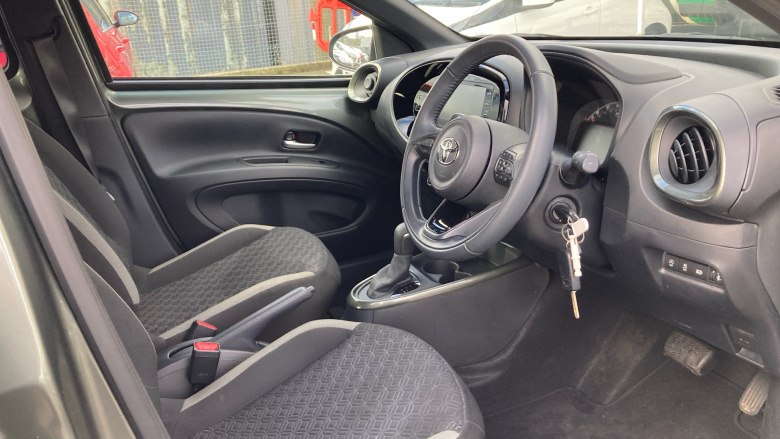 Toyota Aygo X 1.0 VVT-i Edge 5dr Auto Petrol Hatchback